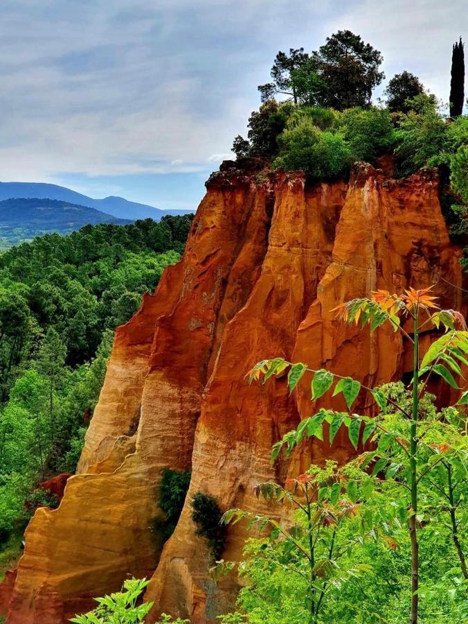 Location Campagne En Provence - Vaucluse Hébergement de vacances Pernes-les-Fontaines